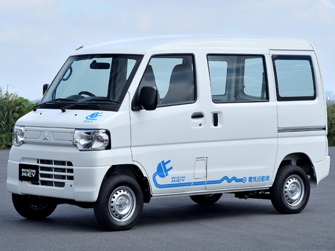 社用車を電気自動車へ