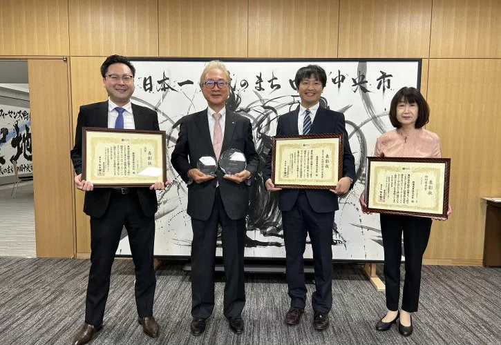 ハウスオブザイヤー大賞の表敬訪問を行いました！